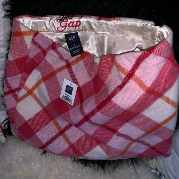 Cozy pink tartan GAP skirt size 8 - Picture 2 of 4